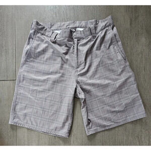 The North Face Gray Plaid Shorts Sz 32 9" Inseam Stretch Hybrid Outdoor Hike